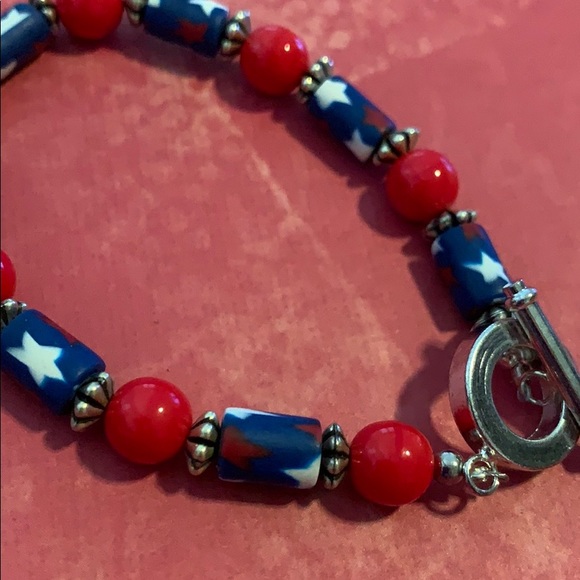 ❤️Host Pick💙 NWOT Red, White, & Blue Bracelet - Picture 2 of 2